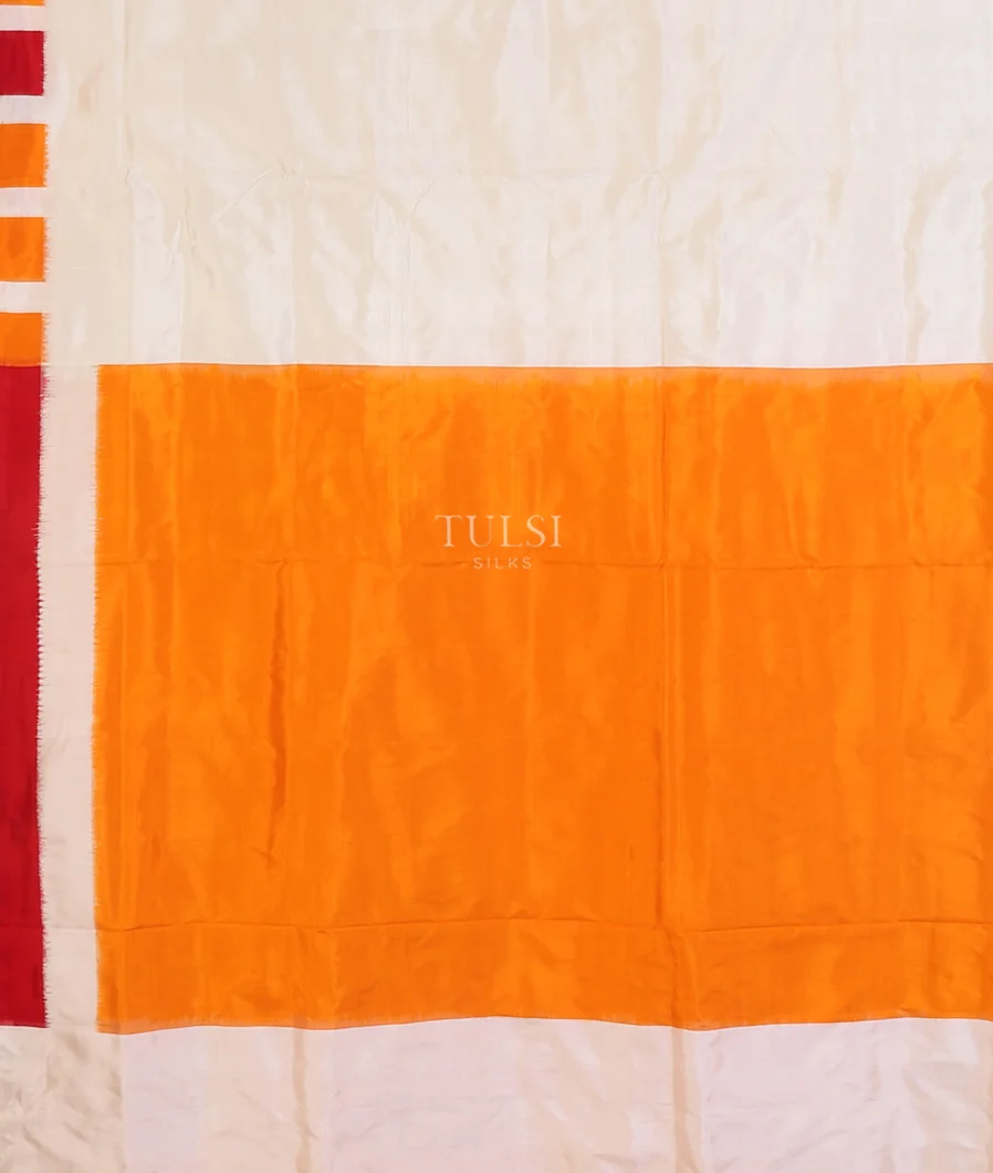 off-white-ikat-silk-saree-t576929-t576929-d