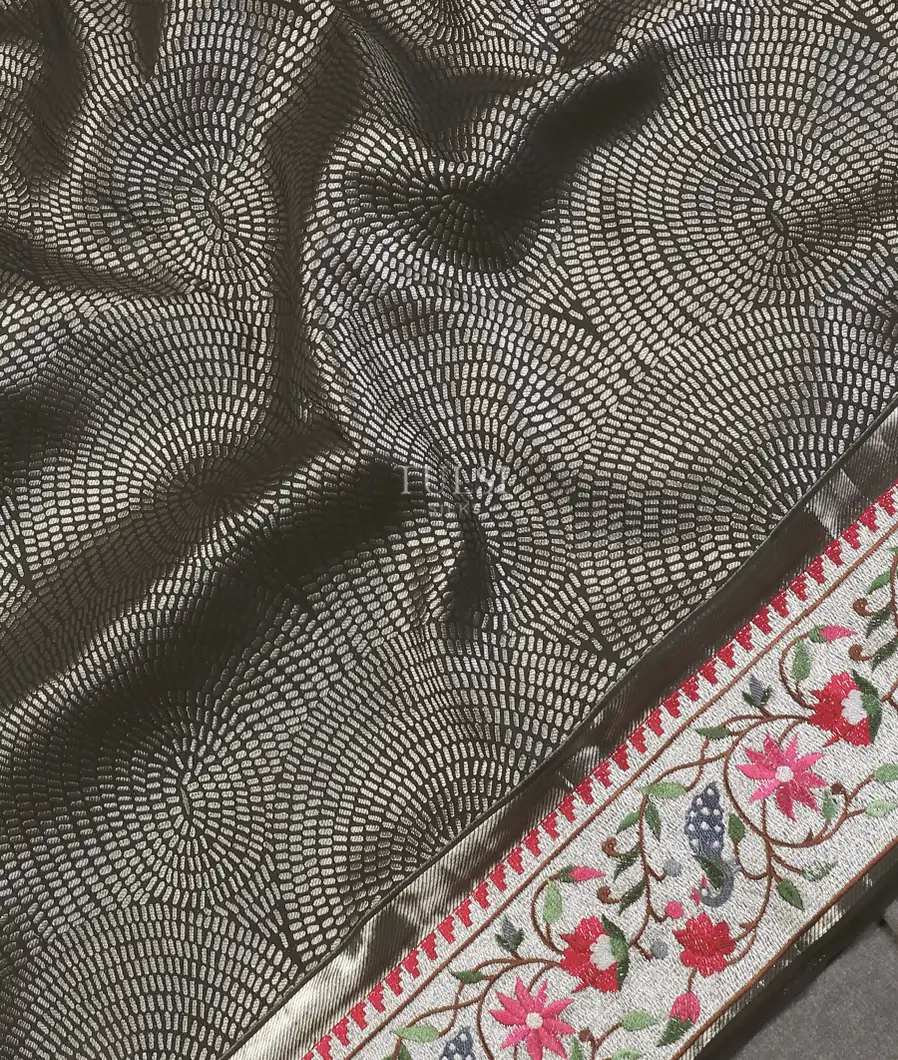 black-kanjivaram-embroidery-silk-saree-t572966-t572966-e