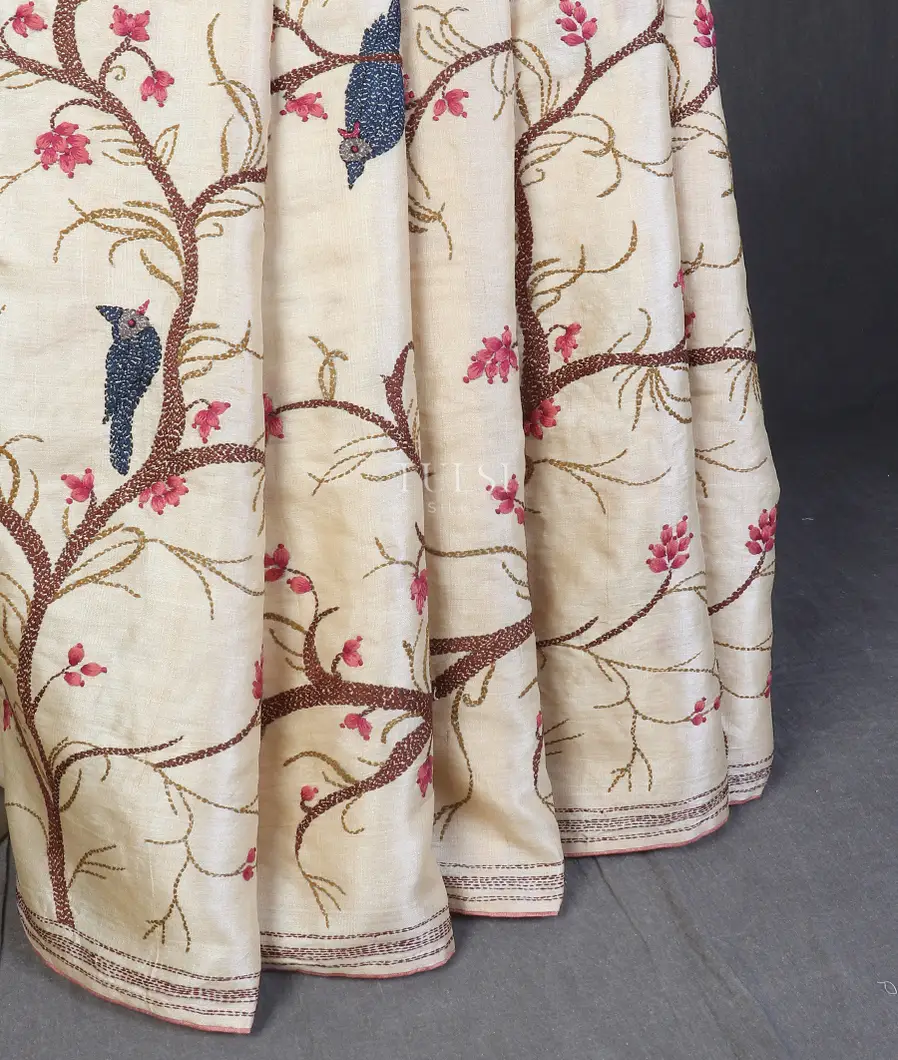 beige-tussar-kantha-work-saree-t578361-t578361-e