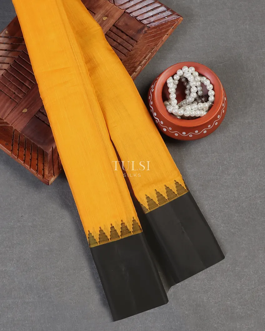 Yellow Gadwal Cotton Saree T577349-image