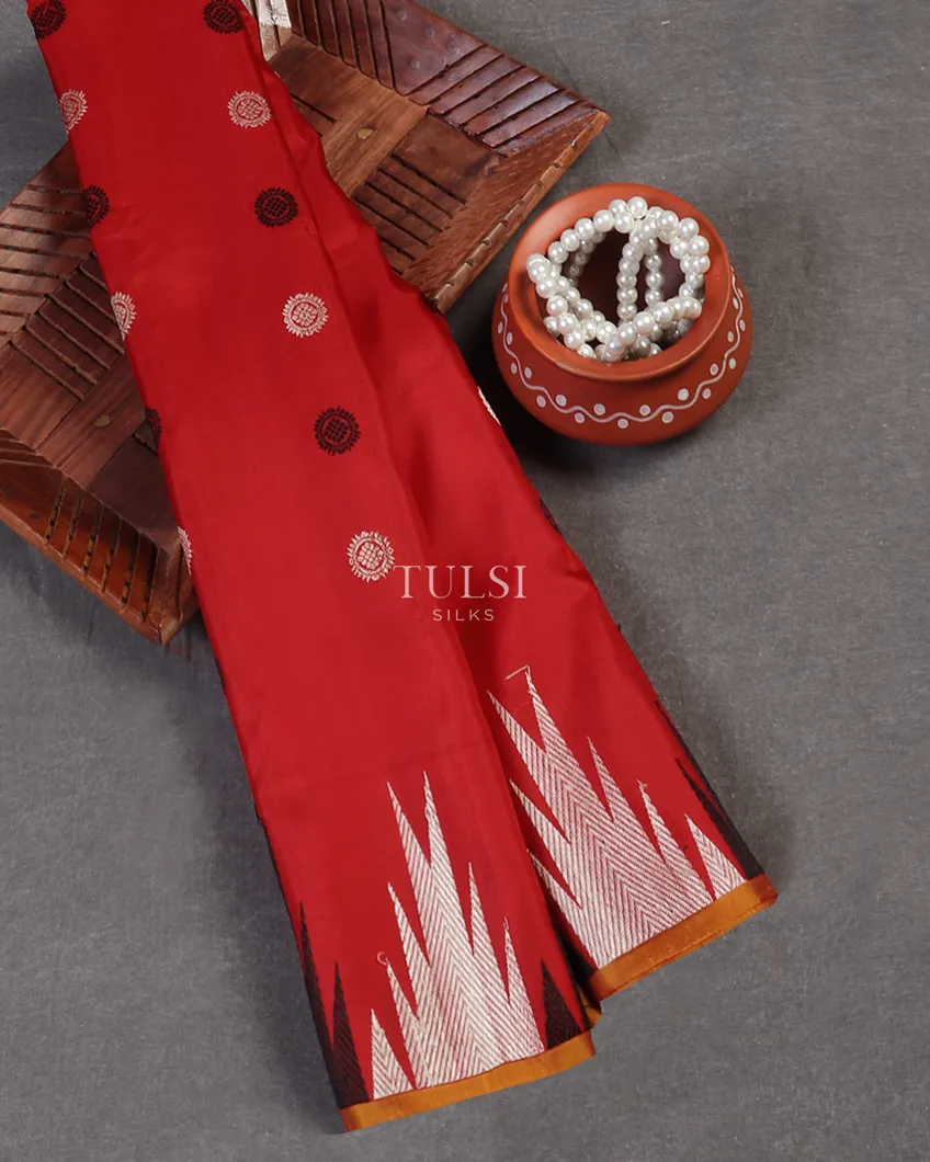 Red Gadwal Silk Saree T545760-image