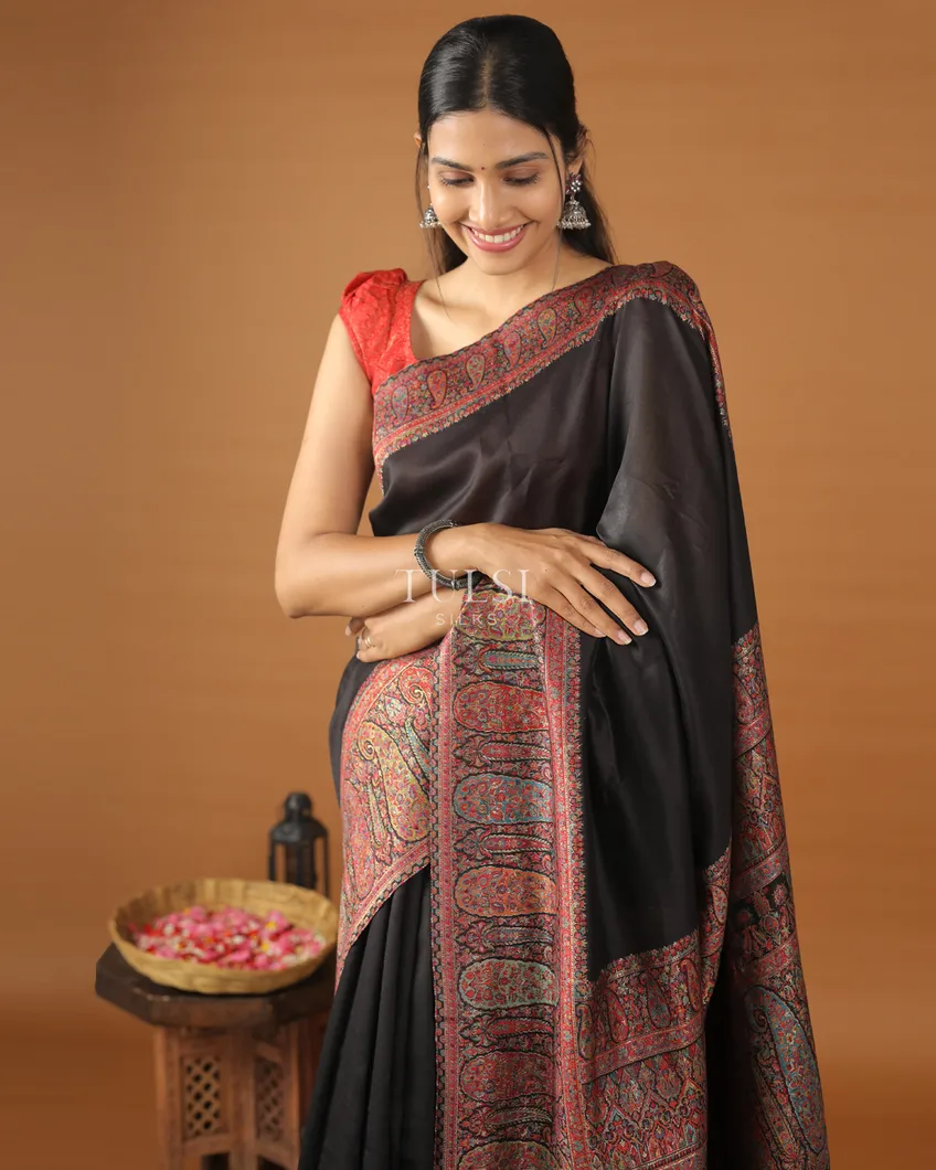 black-kashmir-kani-silk-saree-t542538-t542538-f
