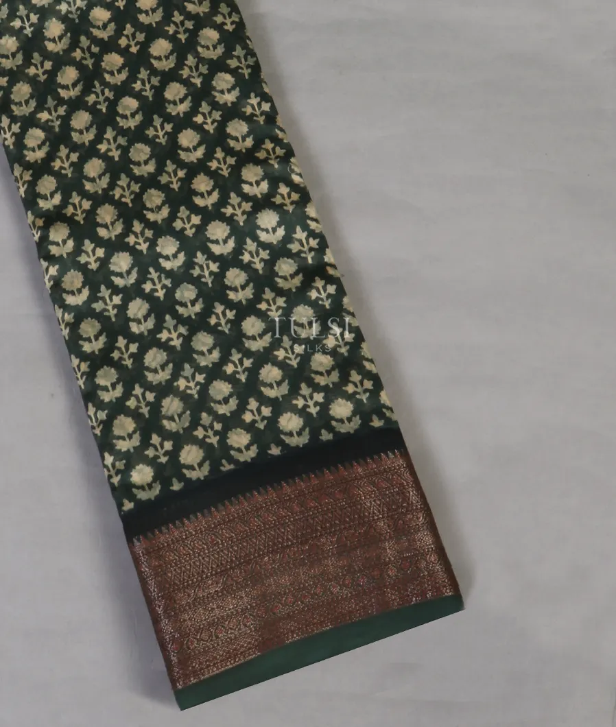 Dark Green Soft Printed Cotton Saree T581533-image