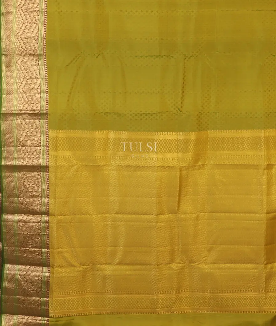 green-soft-silk-saree-t556077-t556077-d