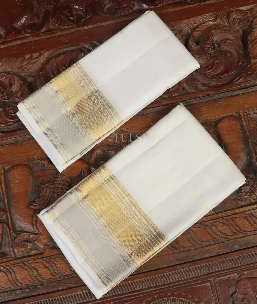 Off-White Handwoven Kanjivaram Silk Dhoti and Vastharam T461640-image