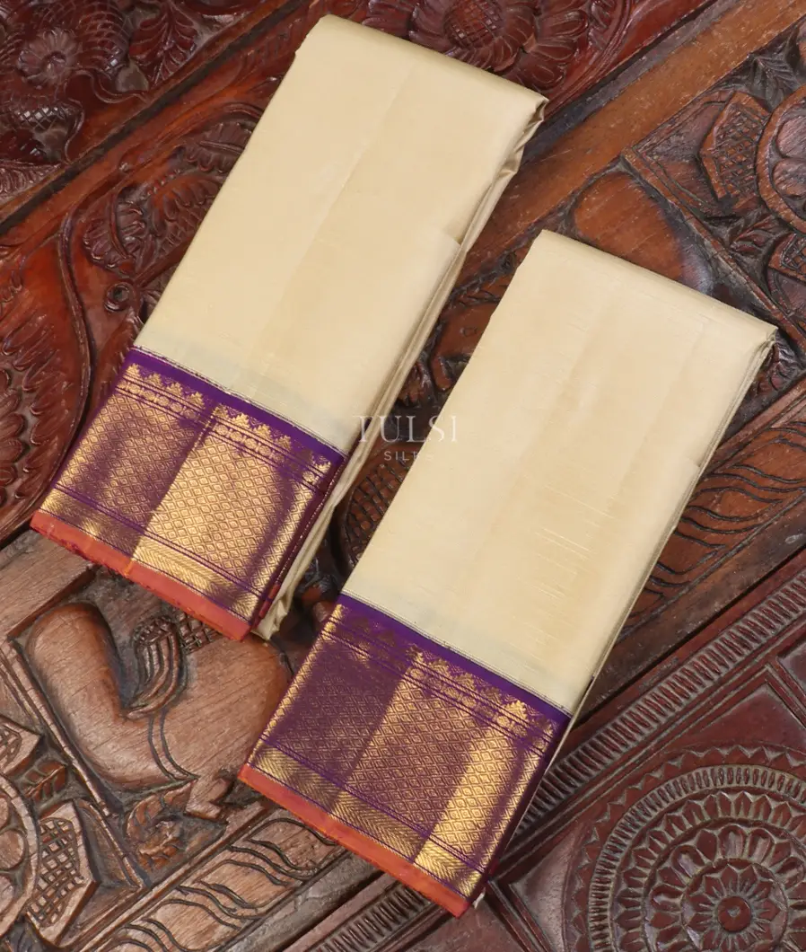 Beige Handwoven Kanjivaram Silk Dhoti and Vastharam T582453-image
