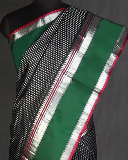 black-kanjivaram-silk-saree-t588082-t588082-a