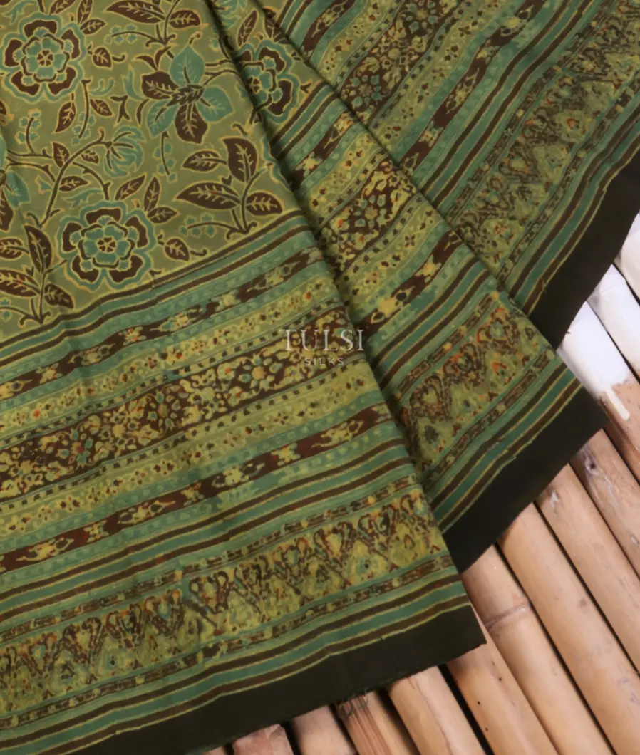 green-ajrakh-silk-saree-t569302-t569302-b