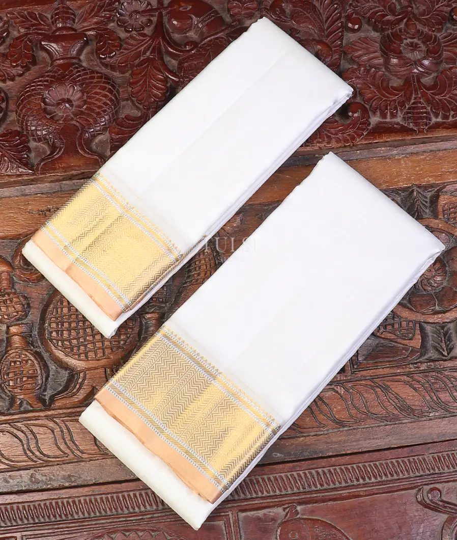 Off-White Handwoven Kanjivaram Silk Dhoti and Vastharam T481182-image