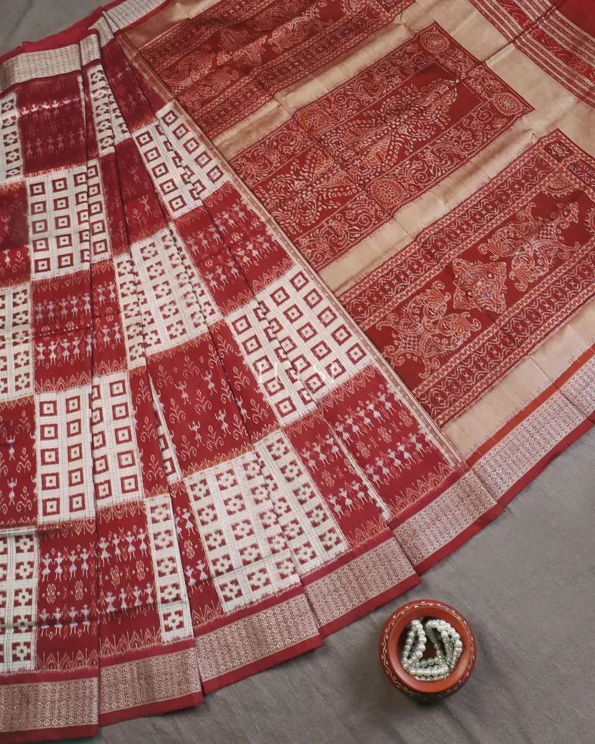 off--white-and-maroon-ikat-silk-saree-t594419-t594419-b