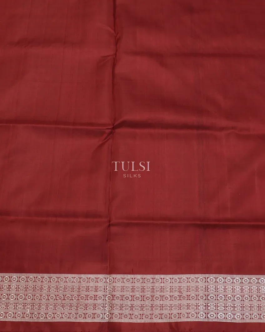 off--white-and-maroon-ikat-silk-saree-t594419-t594419-c