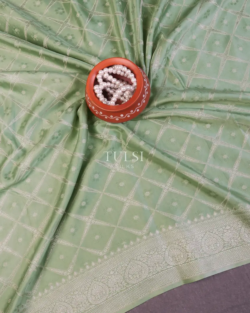 green-banaras-mashru-silk-saree-t590885-t590885-d