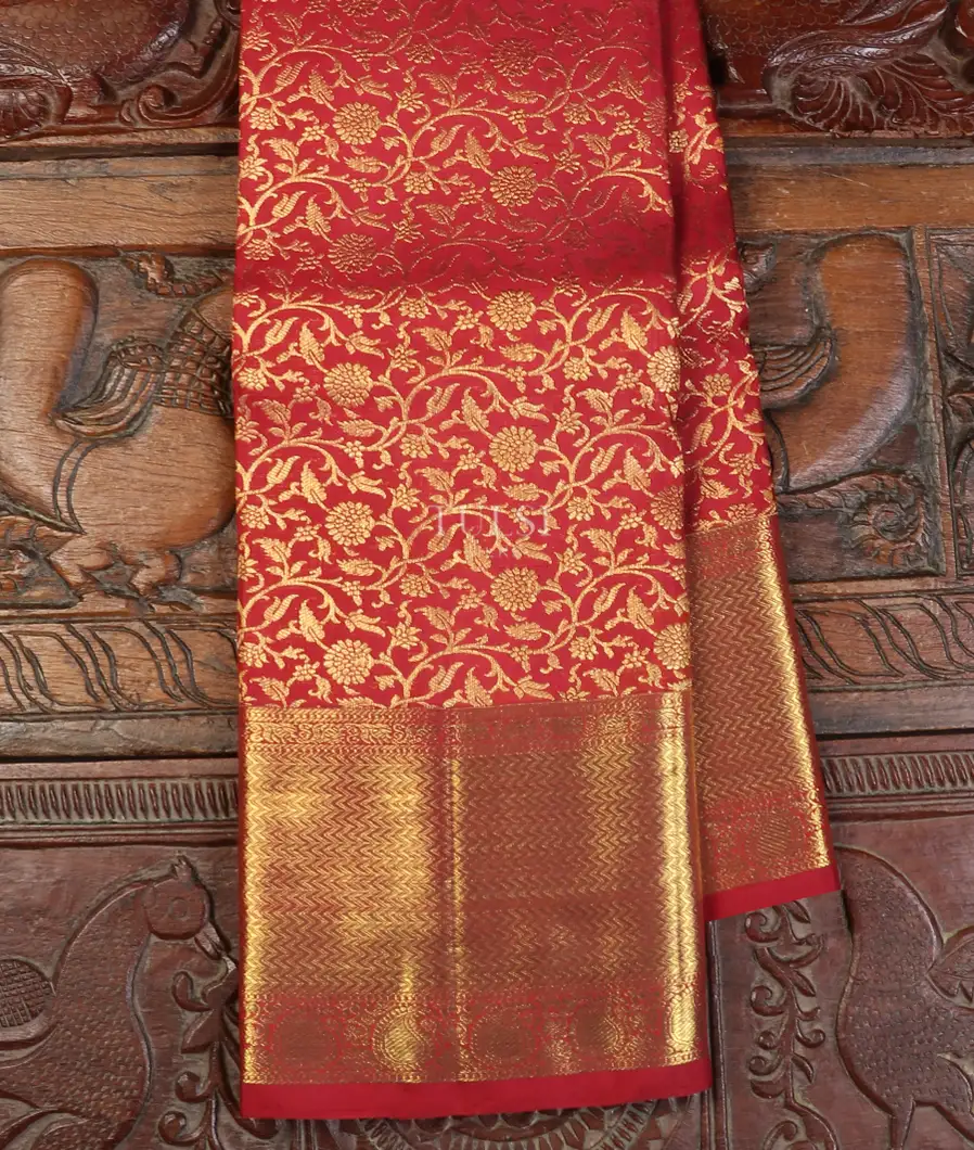 Red Kanjivaram Silk Saree T581389-image