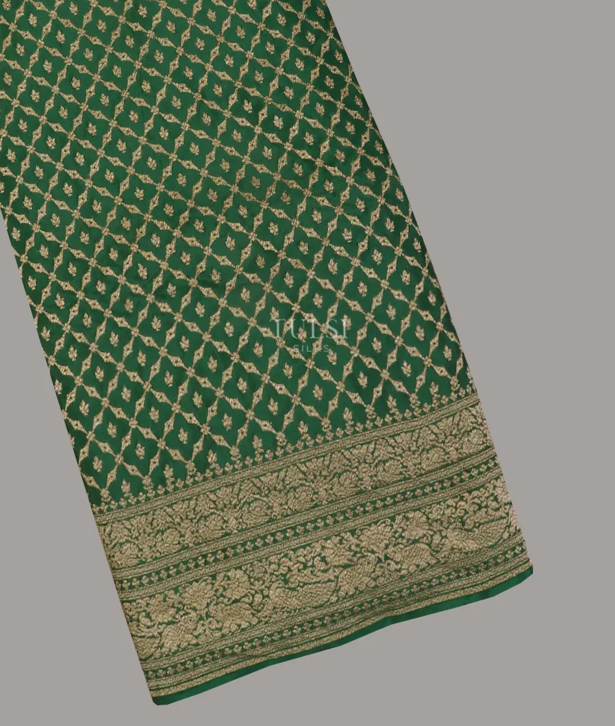 Green Banaras Crepe Silk Saree T597577-image