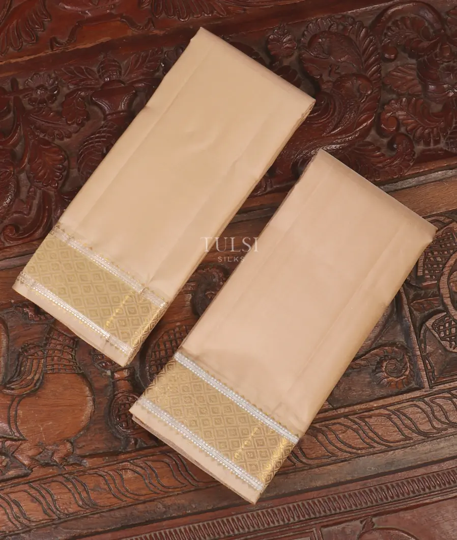 Beige Handwoven Kanjivaram Silk Dhoti and Vastharam T605000-image