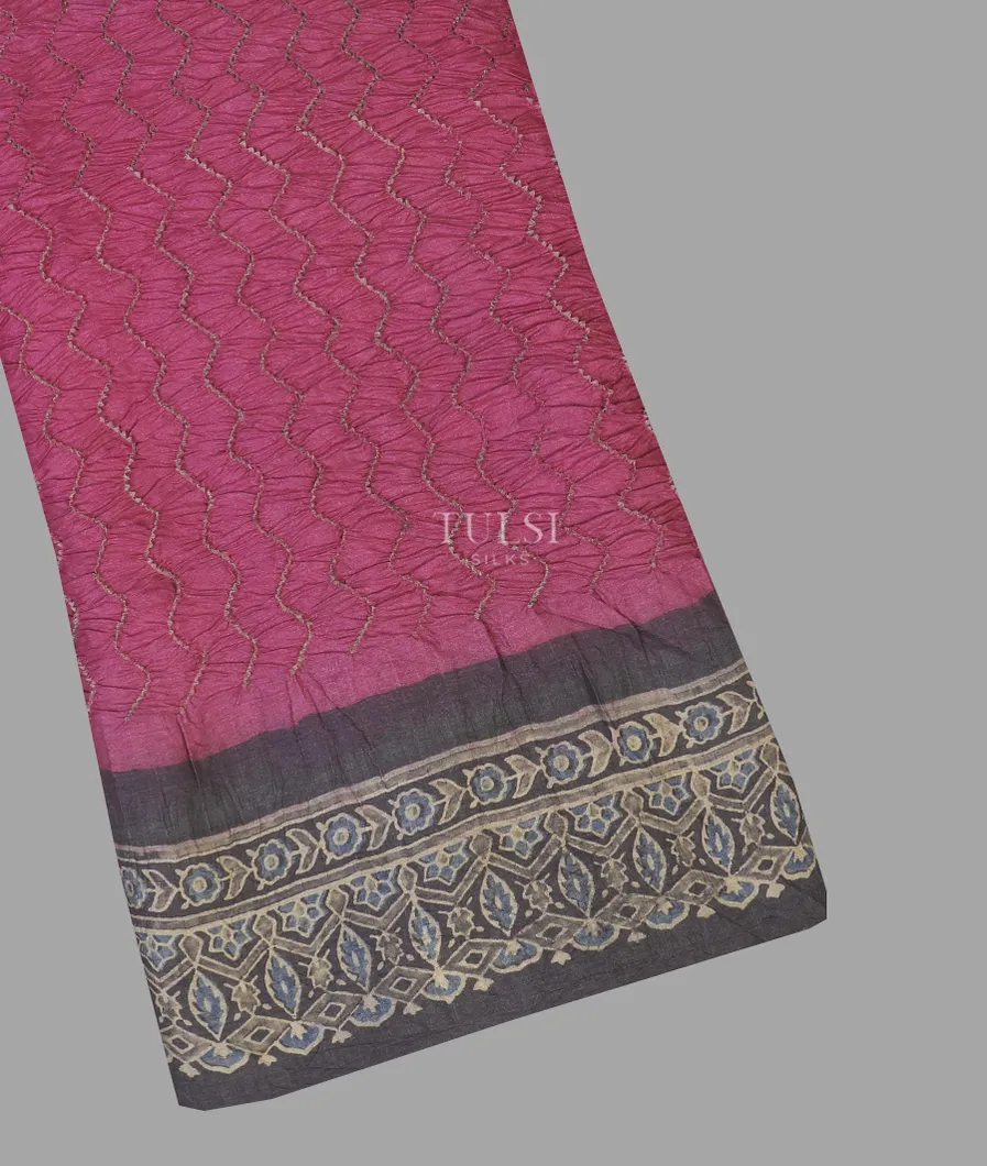 Pink Bandhani Tussar Saree T522556-image