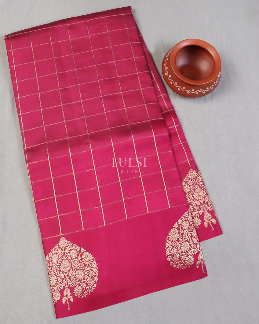 Magenta Banaras Silk Saree T604377-image