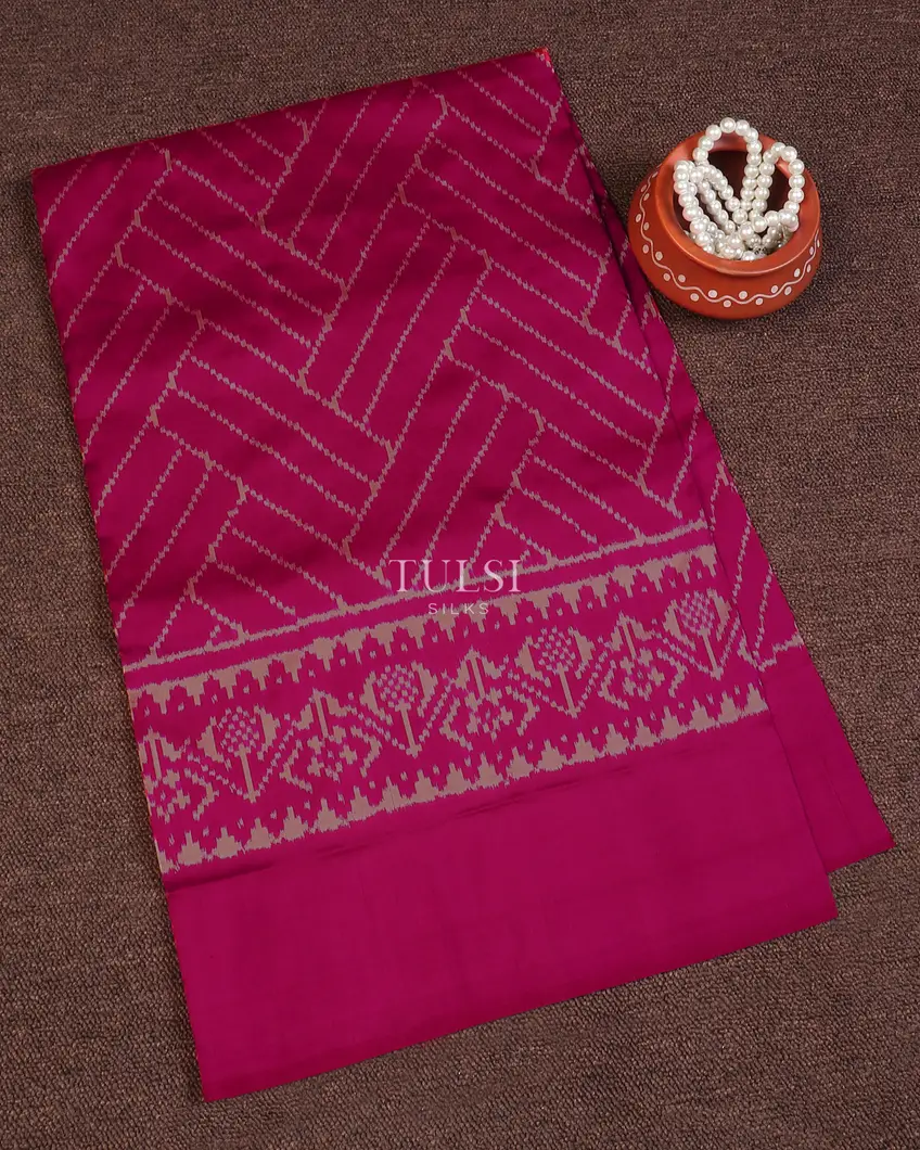 Magenta Ikat Silk Saree T596498-image