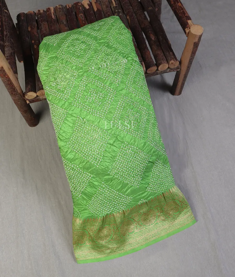 Green Bandhani Banaras Silk Saree T616543-image