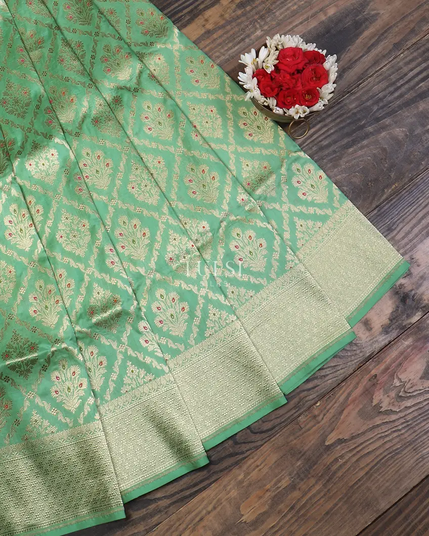 green-banaras-silk-saree-t615937-t615937-b