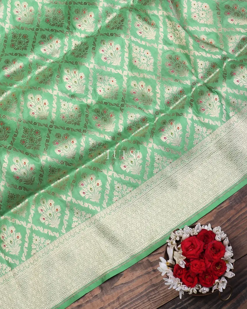 green-banaras-silk-saree-t615937-t615937-d