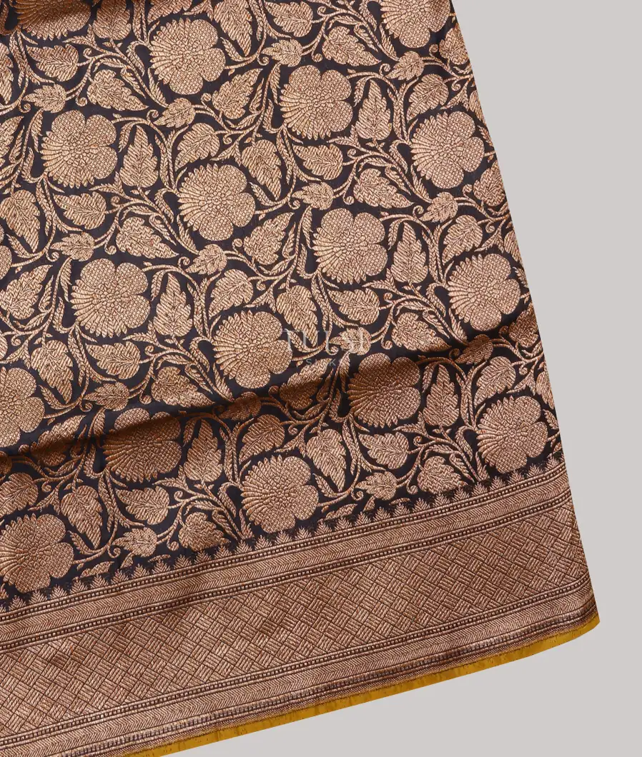Black Banaras Silk Saree T594169-image