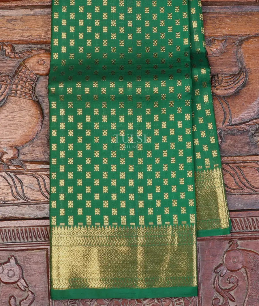 Green Kanjivaram Silk Dupatta T563588-image