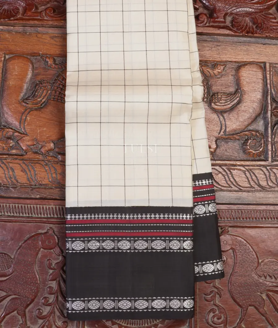 Off - White Kanjivaram Silk Saree T613514-image