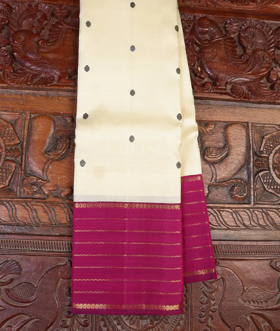 Off-White Kanjivaram Silk Saree T602039-image