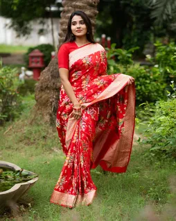 red-banaras-silk-saree-t618687-t618687-g