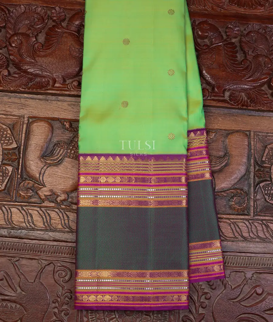 Green Kanjivaram Silk Saree T573188-image