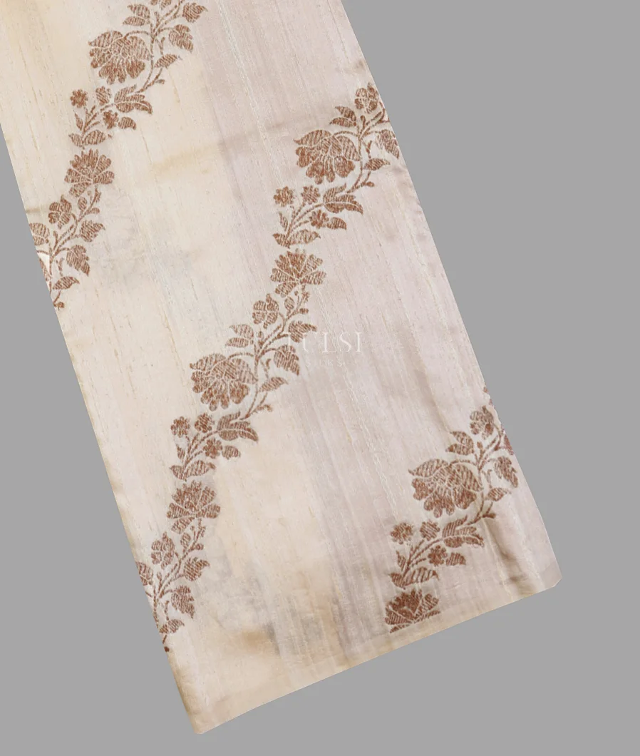 Off - White Banaras Tussar Saree T615725-image