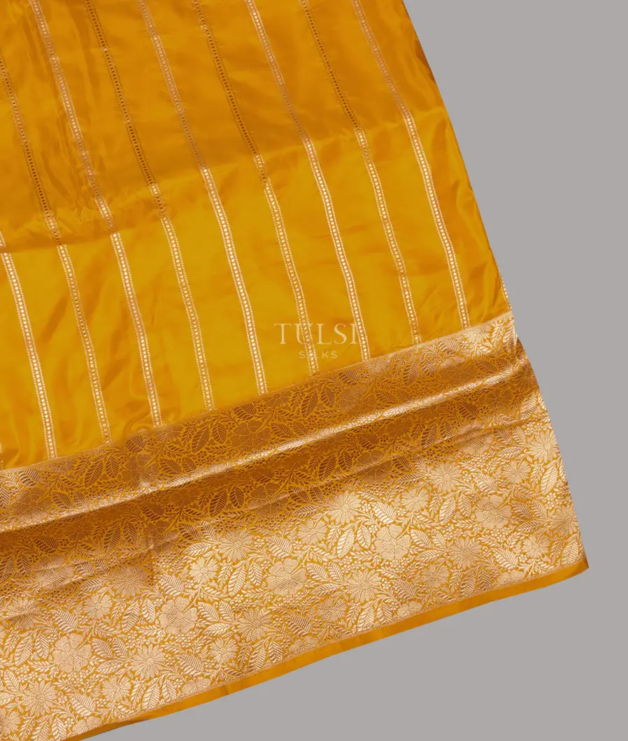 Yellow Banaras Silk Saree T527741-image