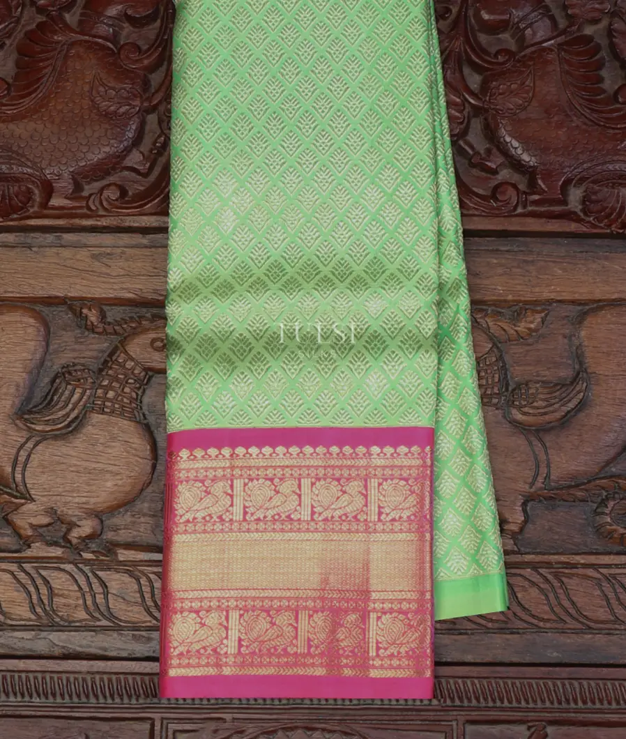 Green Kanjivaram Silk Kids Pavadai T636026-image