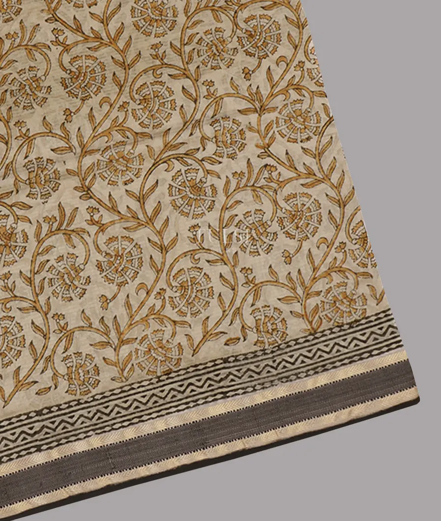 Beige Maheshwari Printed Cotton Saree T626292-image