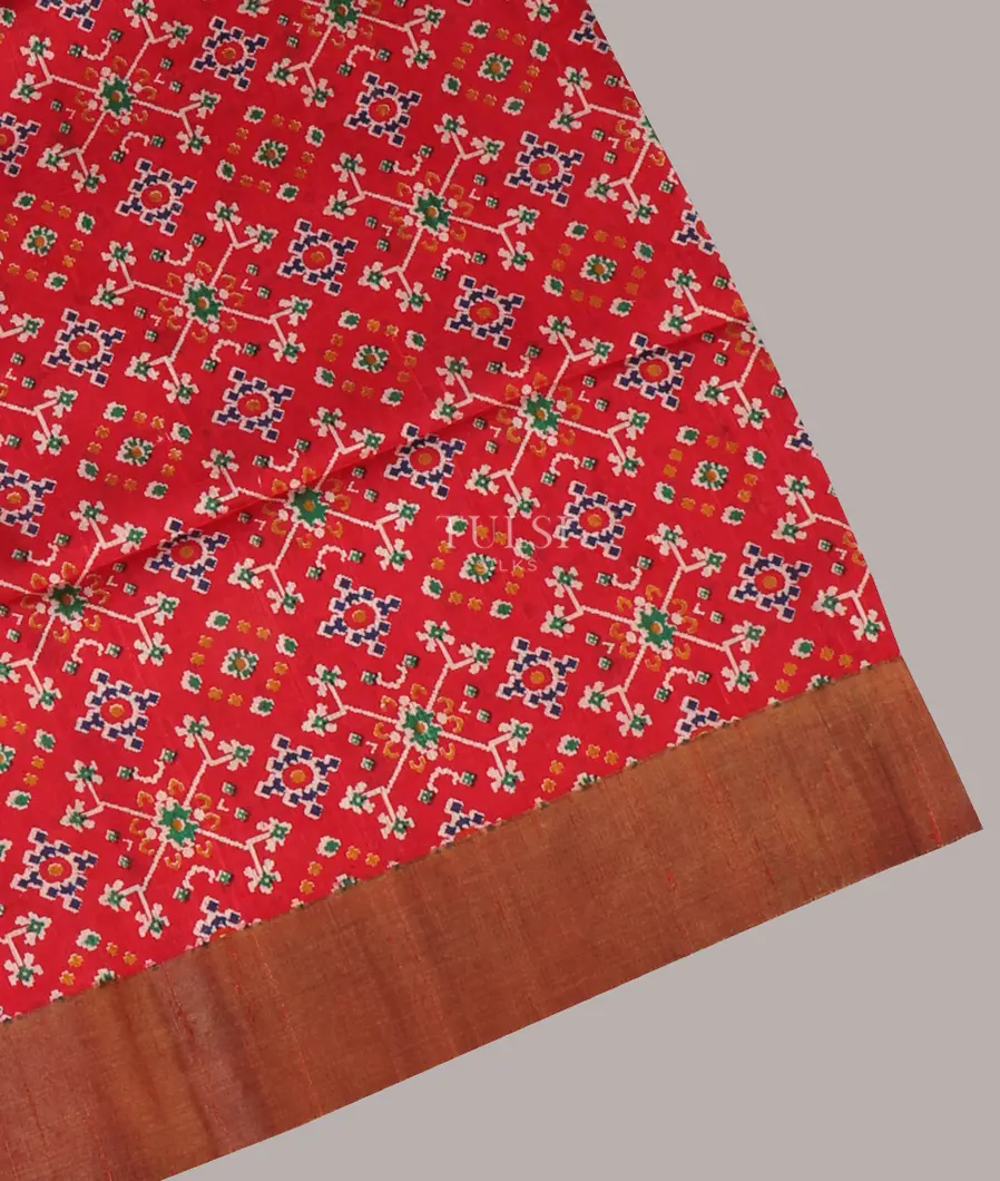 Red Printed Raw Silk Saree T642875-image