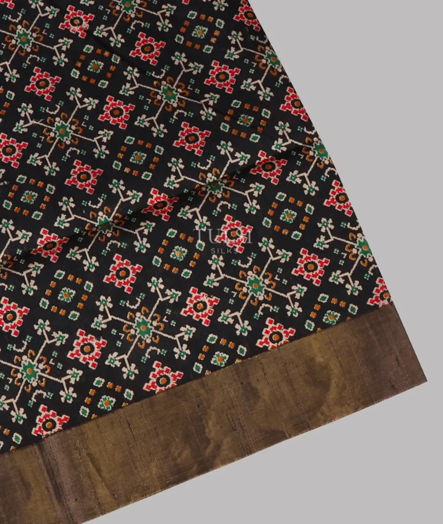 Black Printed Raw Silk Saree T642877-image