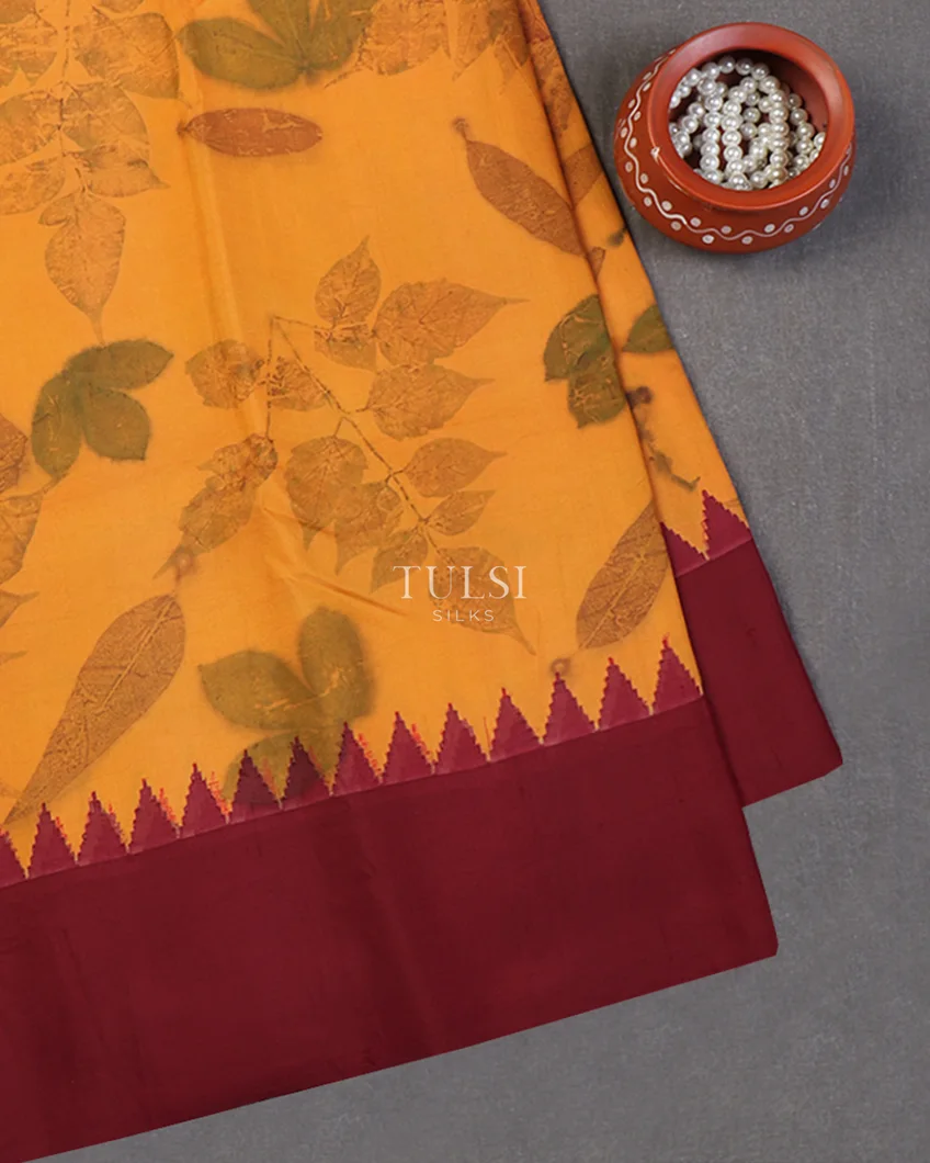 Yellow Gadwal Silk Saree T617682-image