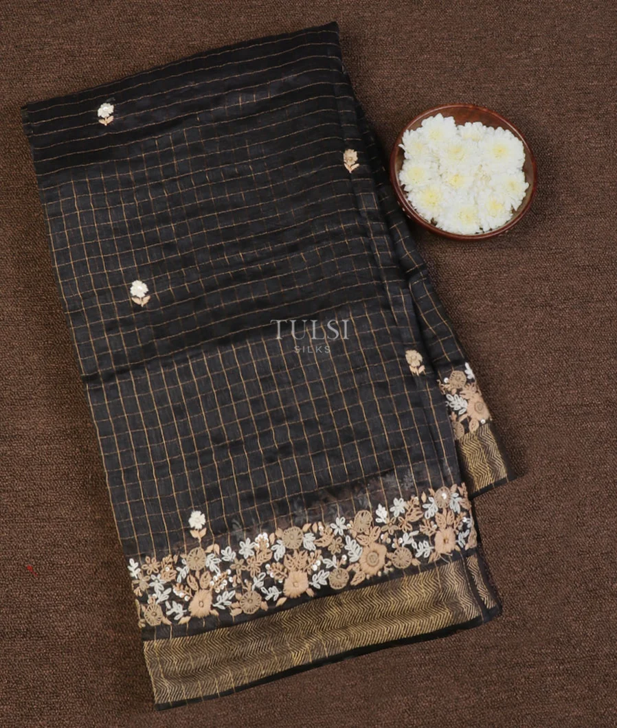 Black Linen Embroidery Saree T652129-image