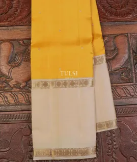 yellow-kanjivaram-silk-saree-t647137-t647137-a