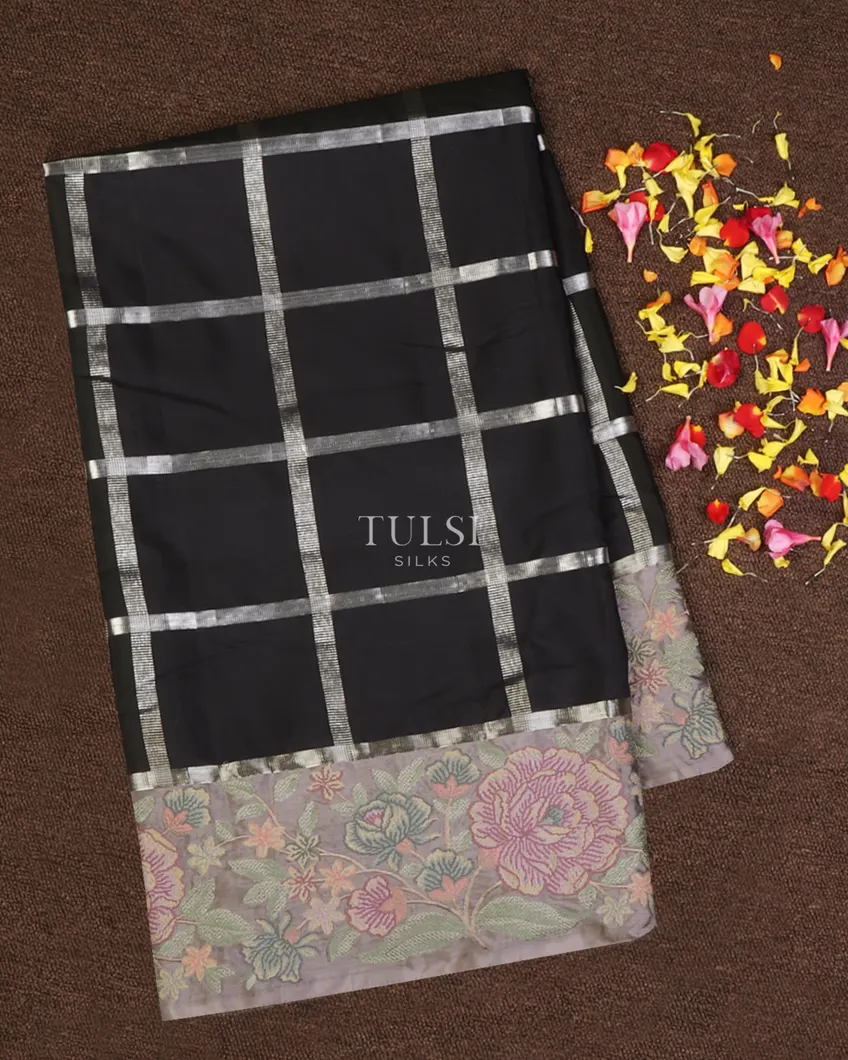 Black Kanjivaram Embroidery Silk Saree T651771-image