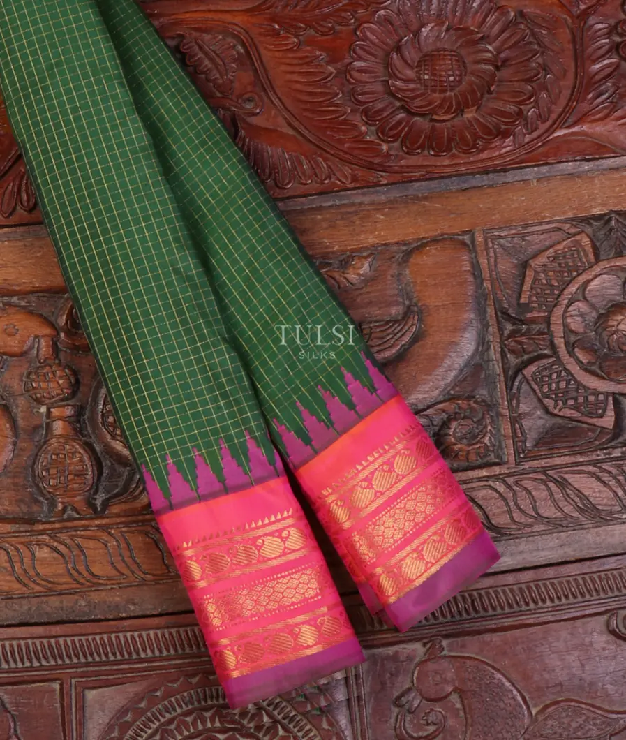 Green Gadwal Silk Saree T643492-image