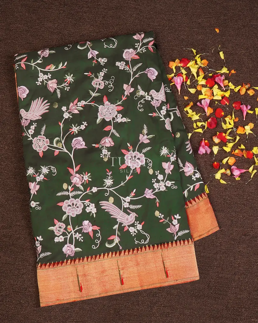 Green Paithani Embroidery Silk Saree T557639-image