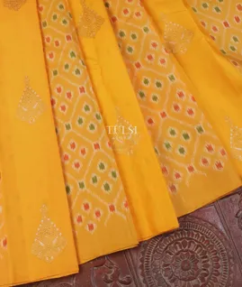 yellow-kanjivaram-silk-saree-t652819-t652819-b