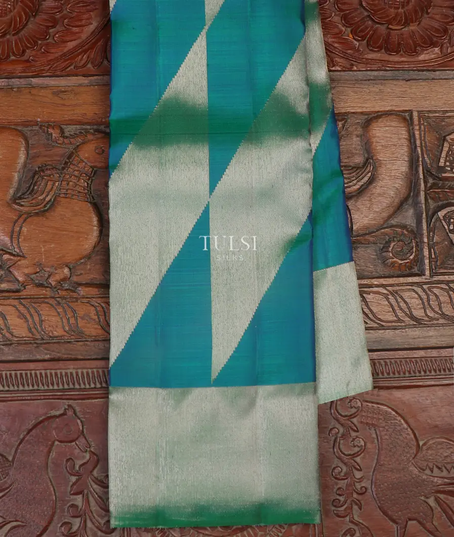 Peacock Blue Kanjivaram Silk Saree T654847-image