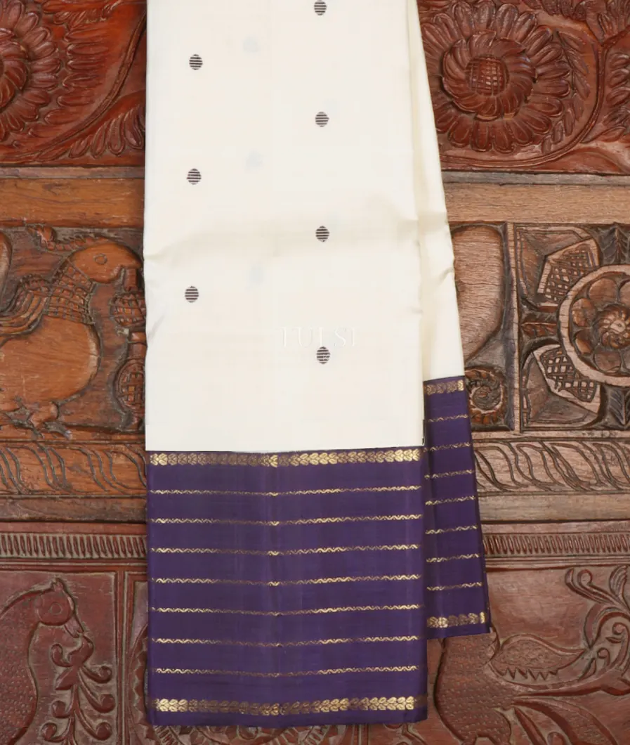 Off - White Kanjivaram Silk Saree T598151-image