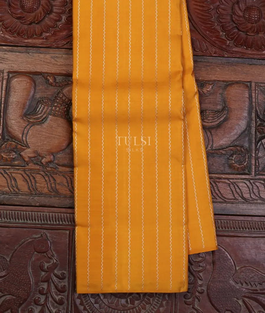 Yellow Kanjivaram Silk Saree T652345-image