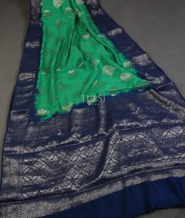 green-bandhani-chaniya-silk-saree-t377887-1-t377887-1-b