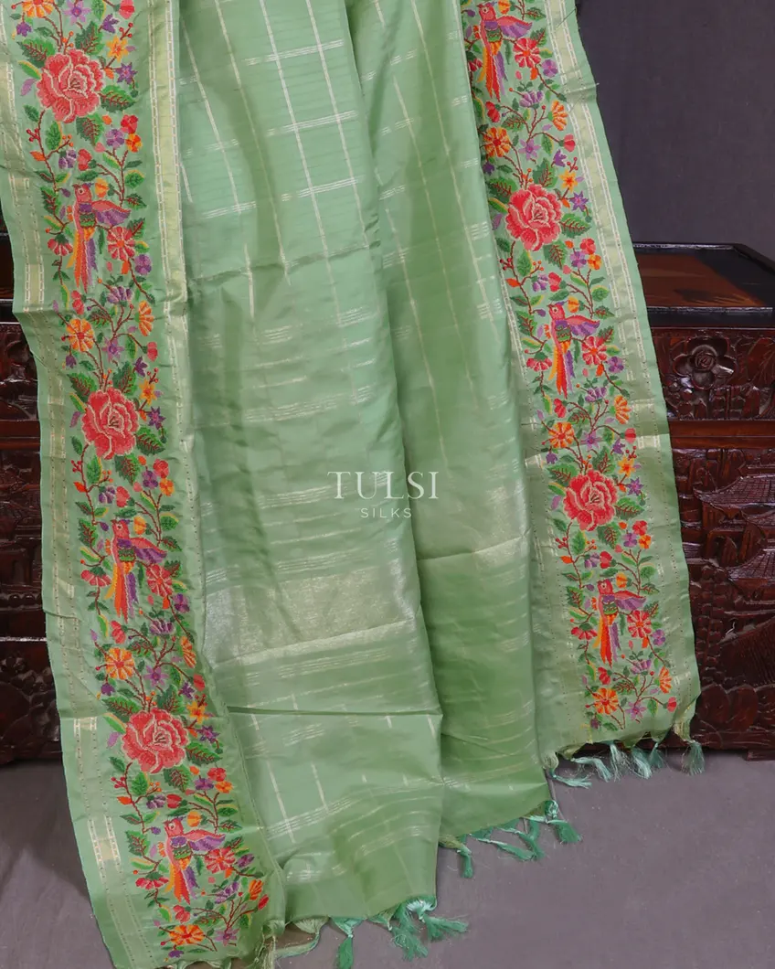 green-kanjivaram-silk-embroidery-saree-t663810-t663810-d