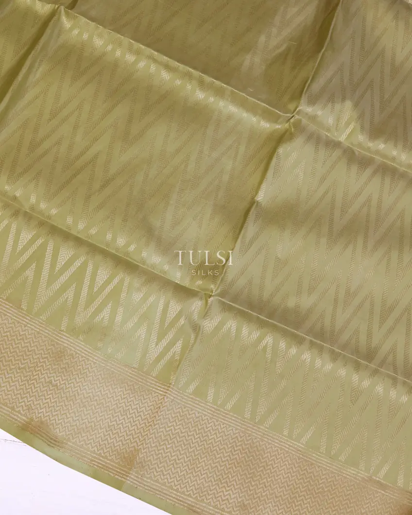 green-soft-silk-saree-t667818-t667818-d